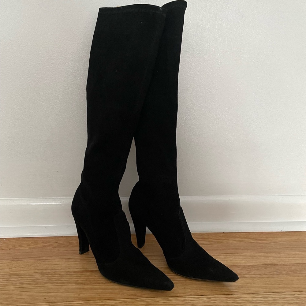 Vintage Stuart Weitzman black suede knee-high sock boots in a womens size 5
